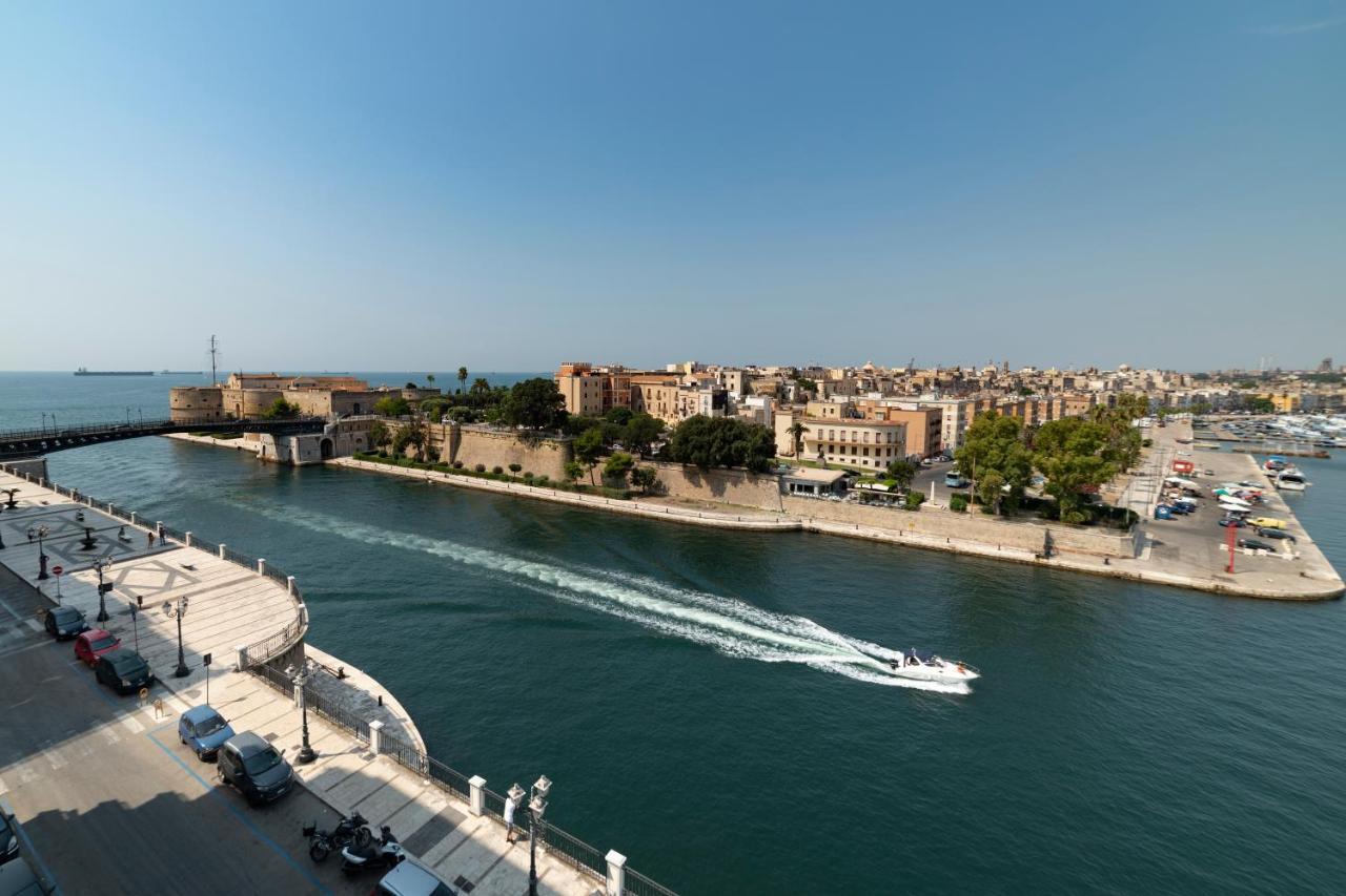 Hotel Europa Taranto Eksteriør billede