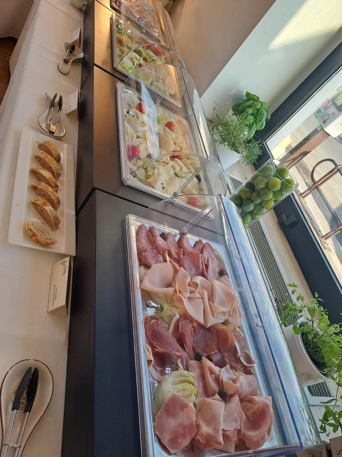 Hotel Europa Taranto Eksteriør billede